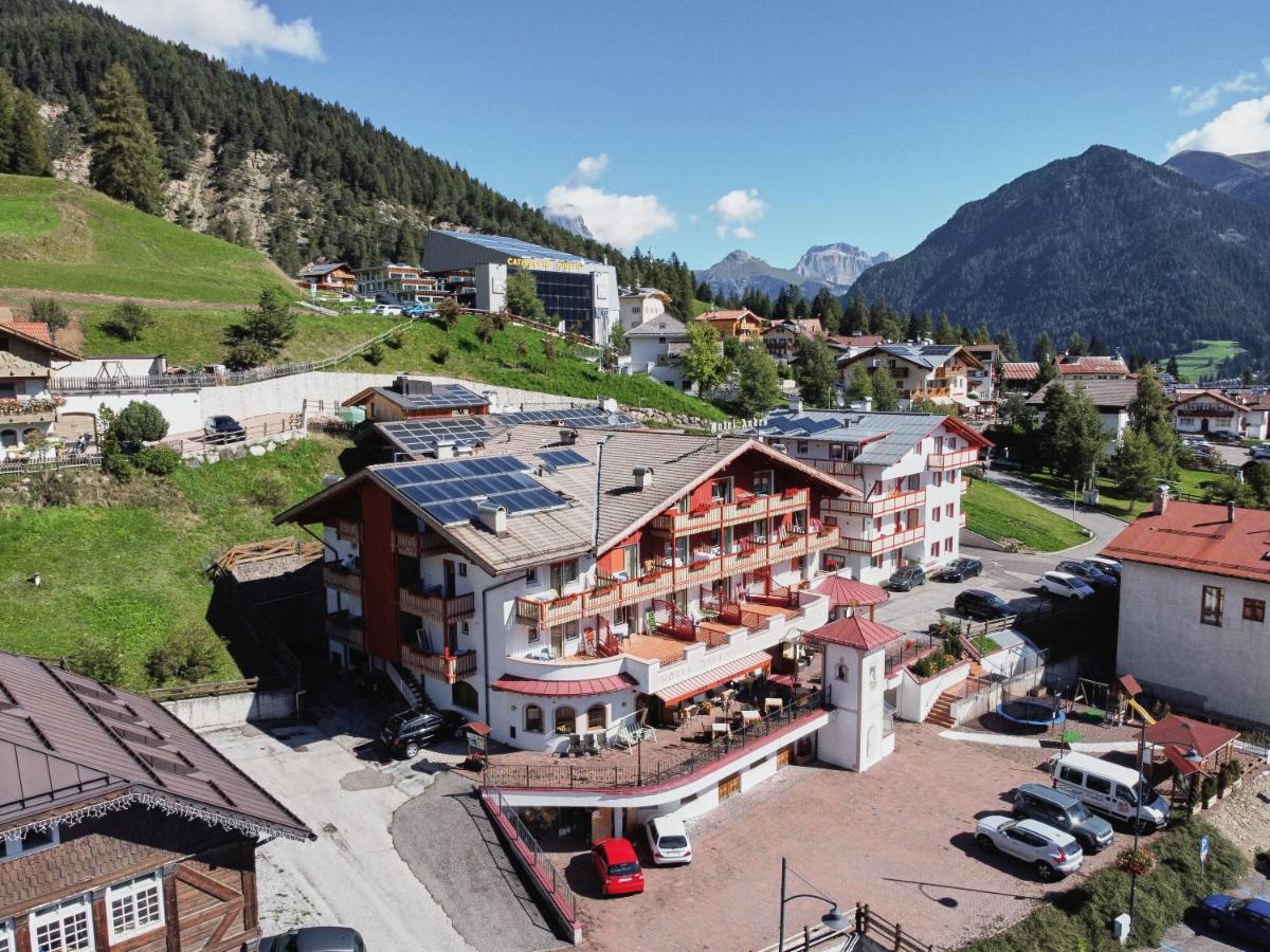 Family Hotel Andes - Only For Family Виго ди Фаса Екстериор снимка